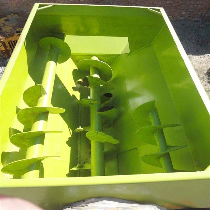TMR feed mixer (1)